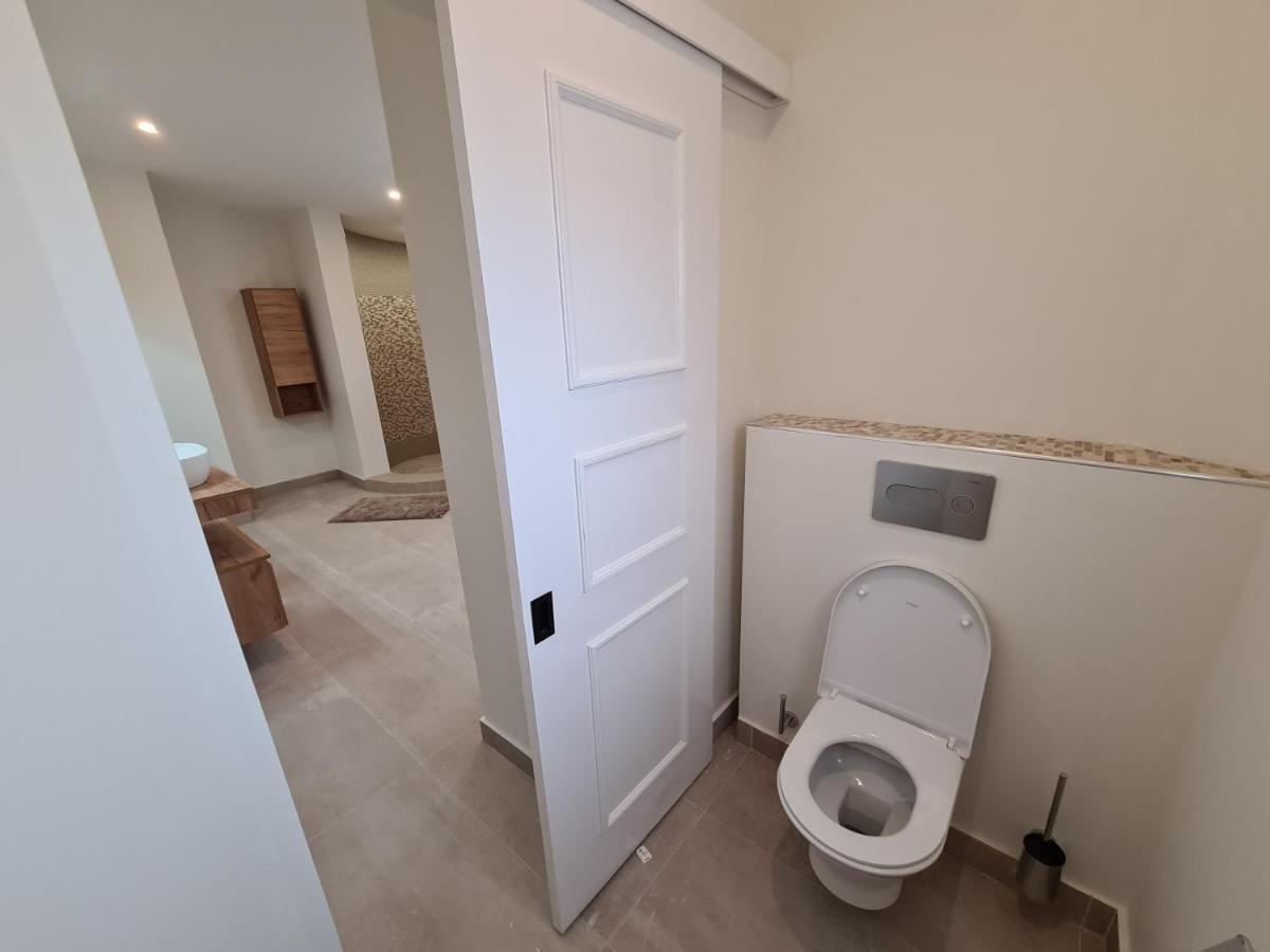 Quinta Omorka Suites Lagos Ngoại thất bức ảnh